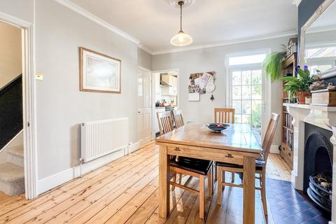 20 Argus Road, Bristol, BS3 3PA