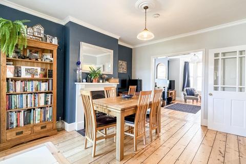 20 Argus Road, Bristol, BS3 3PA
