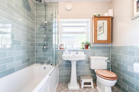 20 Argus Road, Bristol, BS3 3PA
