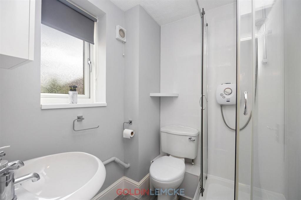 En Suite Shower Room