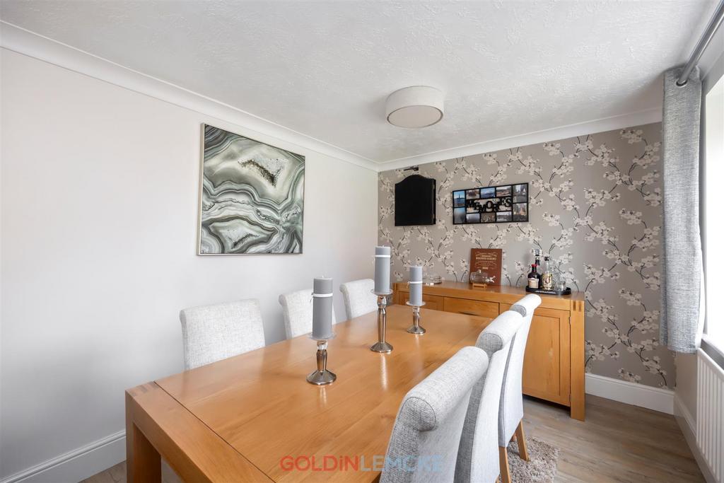 Living/Dining Room