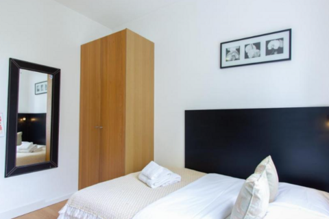 Studio to rent, Euston, London NW1
