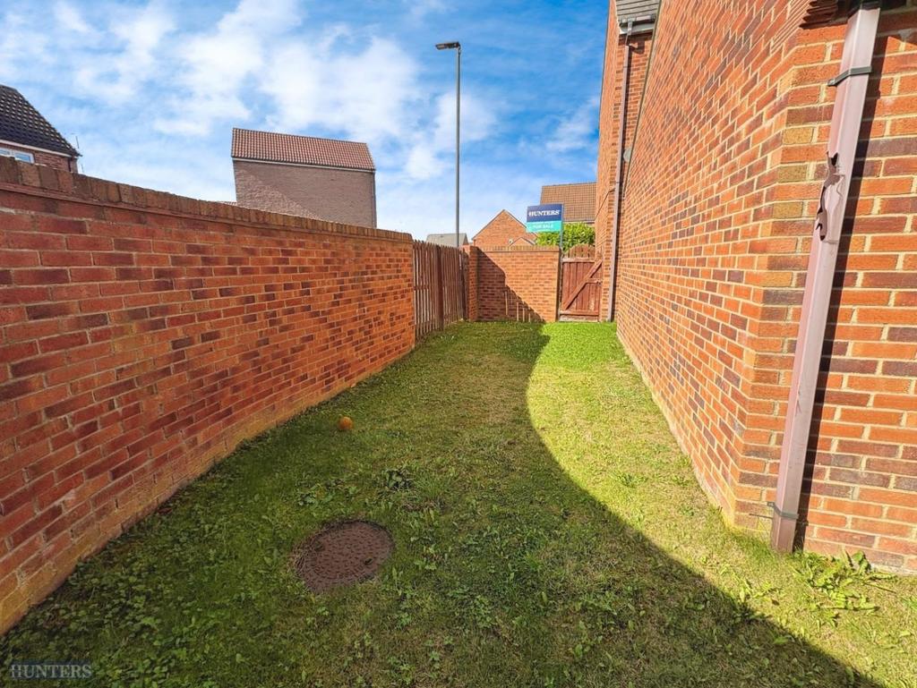 5db17205-New 20 Garden 203.jpg
