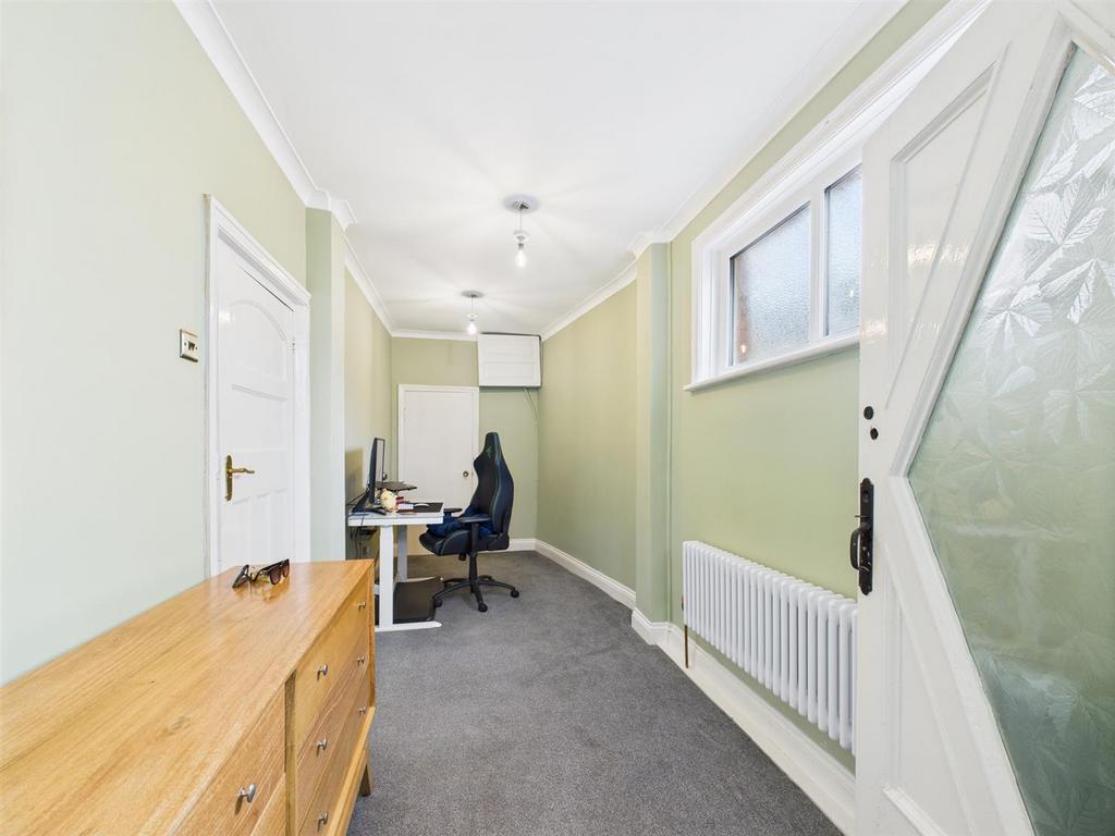 Hallway.jpg