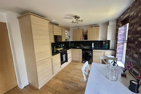undefined, Mallard Close, Heckmondwike