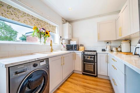 2 bedroom semi-detached house for sale, Park Avenue, Keyworth, NG12