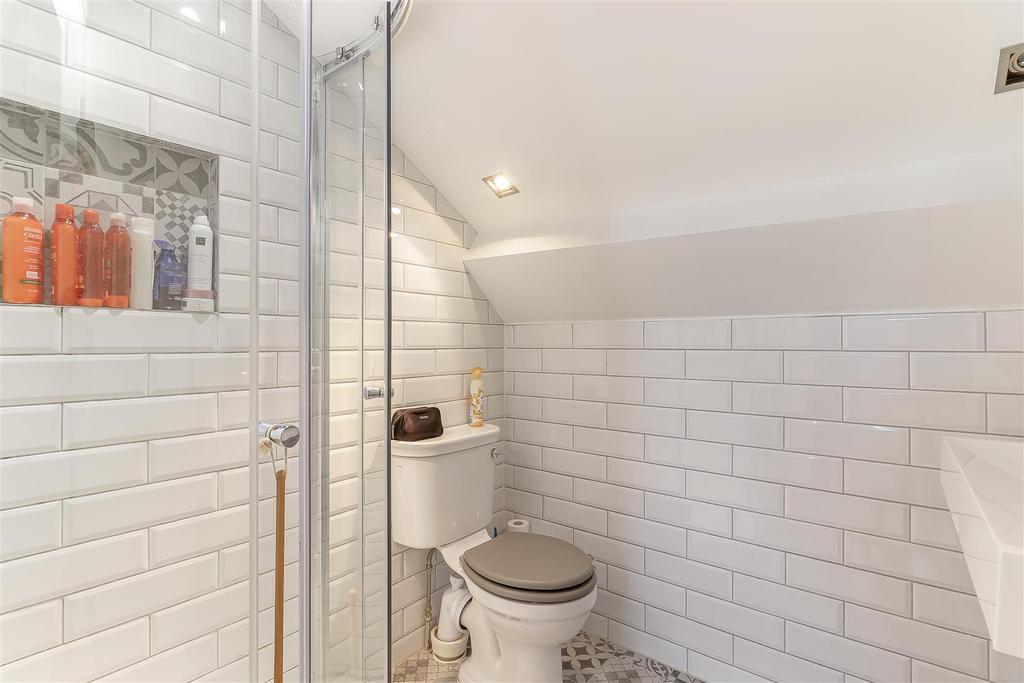 Shower Room.jpg