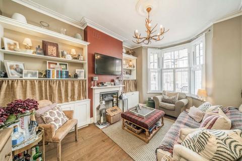 2 bedroom flat for sale, Cambray Road, London SW12
