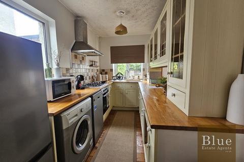 16 Buckland Crescent, Windsor, SL4 5JS