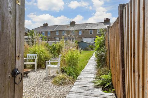 Dymchurch Road, Hythe, Kent