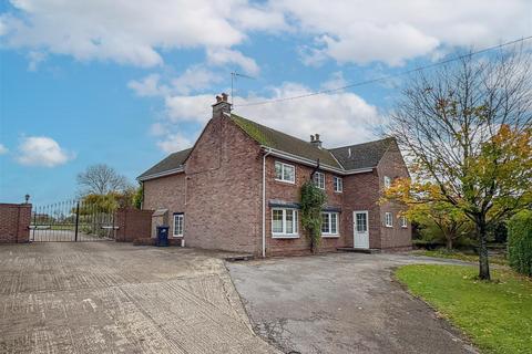 4 bedroom detached house to rent, Little Ditton, Woodditton, Newmarket