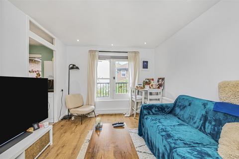 3 Daley Thompson Way, London, SW8 3DA