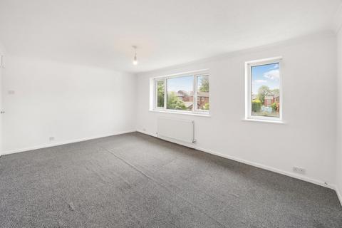 2 bedroom flat for sale, Catherine Way, Newton-Le-Willows, WA12
