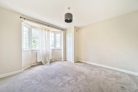 2 bedroom apartment for sale, Amblecote Road, London