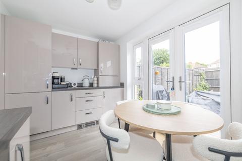 Heritage Road, Aylesham, Canterbury, Kent, CT3