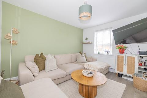 2 bedroom terraced house for sale, Heritage Road, Aylesham, Canterbury, Kent, CT3