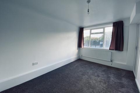 2 bedroom apartment to rent, Woodfield Road, Harrogate, North Yorkshire, HG1