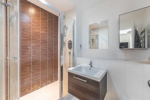 17 Mill Drive, Ruislip, HA4 7GL