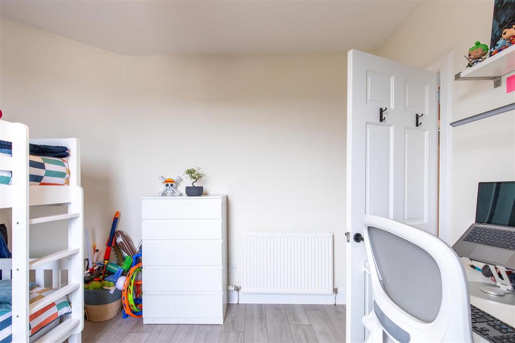 7 B Cromlix Road Perth-11.jpg