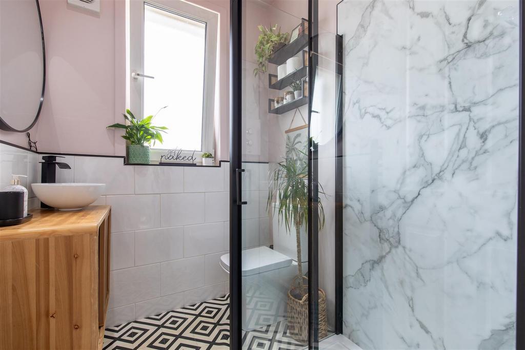 7 B Cromlix Road Perth-13.jpg