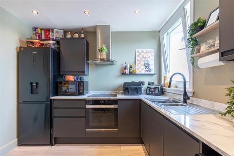 7b Cromlix Road, Perth, PH2 8DB