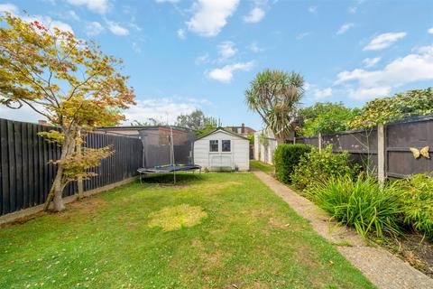 39 Churston Drive, Morden, SM4 4JD