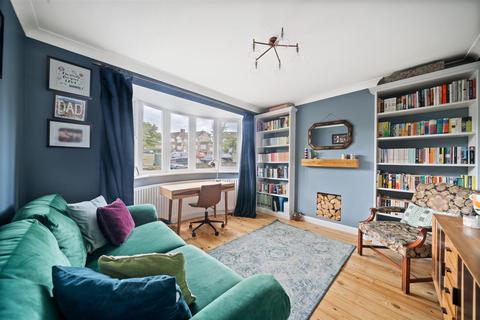 39 Churston Drive, Morden, SM4 4JD