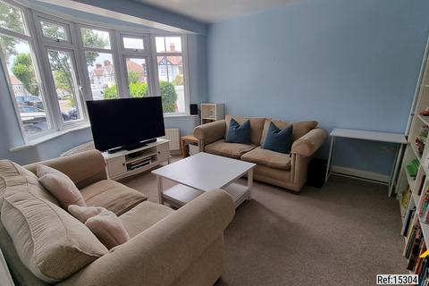 3 bedroom end of terrace house for sale, Waverley Avenue, London, Greater E4