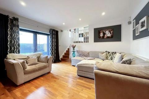 undefined, Grosvenor Gardens, Southport PR8