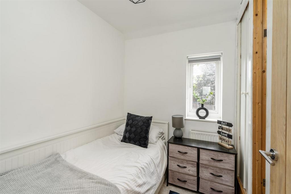 52 Cockshutt Hill 14.jpg