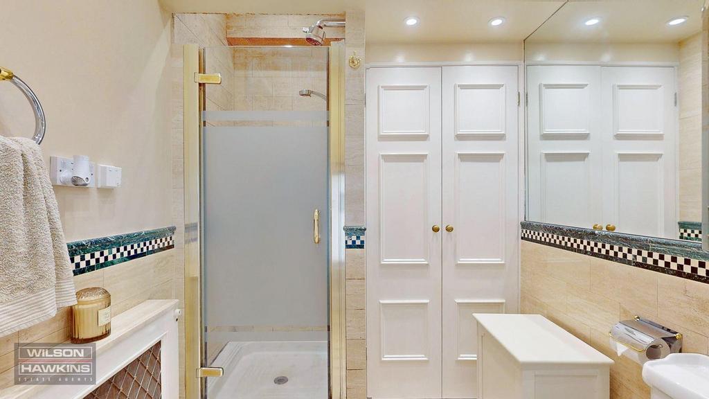 3 Uplands, London Road - zgxr KGEfli Caf Kmj K2du.jpg