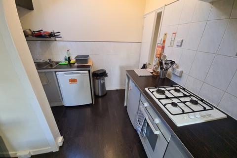 1 bedroom house to rent, Monk Bridge Road, Leeds