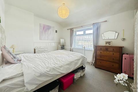 8 Ashton Avenue, Knott End On Sea, Poulton-le-fylde, FY6 0BU