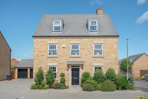 Witney,  Oxfordshire,  OX28