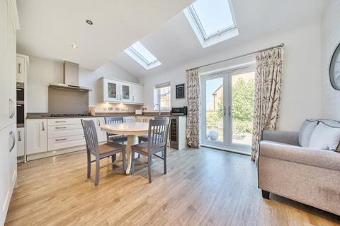undefined, Witney,  Oxfordshire,  OX28