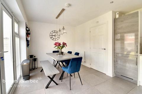47 Sergeant Way, Stafford, ST17 0WE