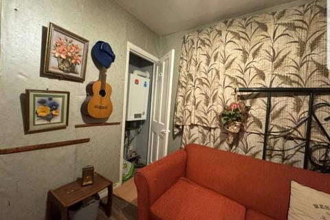 2 bedroom semi-detached house for sale, Pinner Grove, Quinton, Birmingham, West Midlands, B32