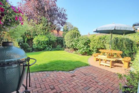 4 bedroom semi-detached house for sale, Lambs Gardens, Widford SG12