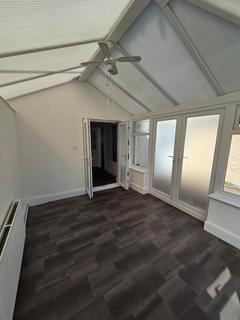 19 Bahram Grove, New Rossington, Doncaster, DN11 0RA