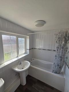 19 Bahram Grove, New Rossington, Doncaster, DN11 0RA