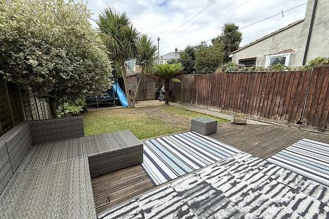 3 bedroom semi-detached house for sale, Ringwood Road, Lower Parkstone, Poole, BH14