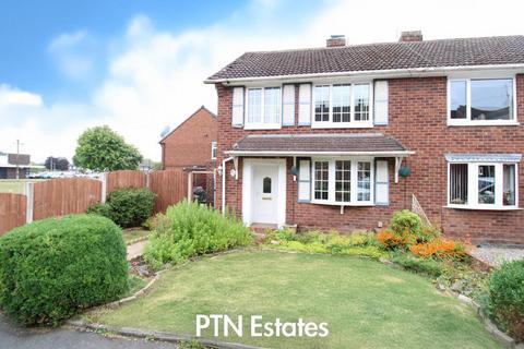 Wrens Avenue, Kingswinford