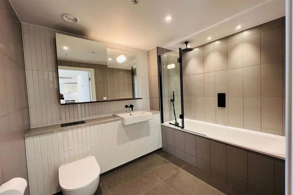 Bathroom 2