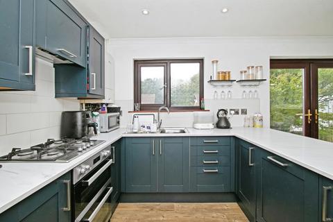 undefined, Primrose Close, Cornwall TR14