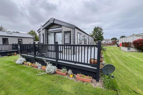 2 bedroom park home for sale, East Ord Residential Country Park, Berwick-Upon-Tweed