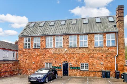 2 bedroom apartment for sale, Warmonds Hill, Rushden NN10