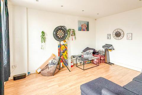 2 bedroom apartment for sale, Warmonds Hill, Rushden NN10