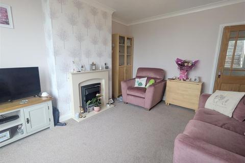 20 Willowfield Terrace, Halifax, HX2 7JL