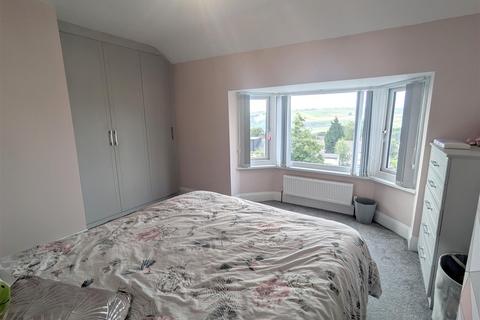 20 Willowfield Terrace, Halifax, HX2 7JL