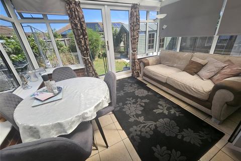 2 bedroom bungalow to rent, Niwrim Way, Sheerness ME12